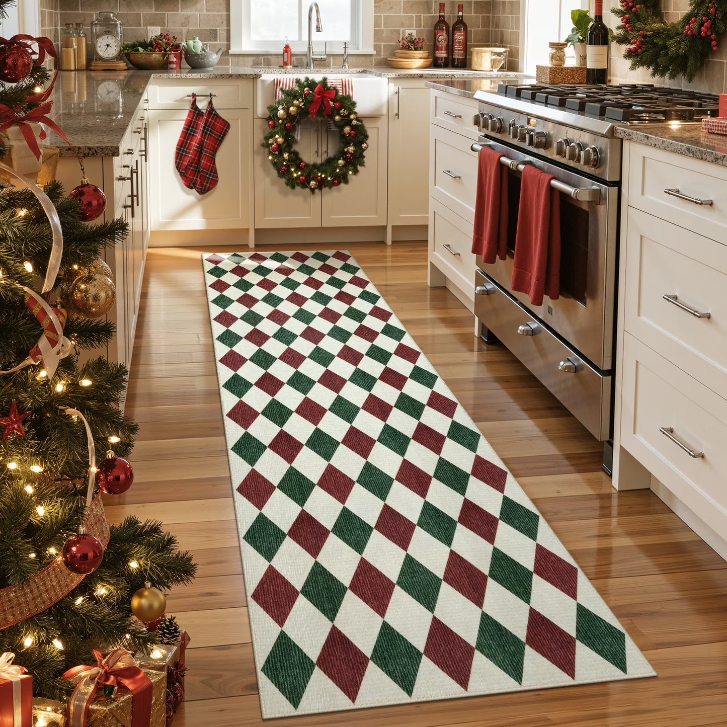 RUG ROBOT Christmas Runner Rugs for Hallway, Washable Non-Slip Checkered Kitchen Runner Rug, Farmhouse Xmas Holiday Rug for Entryway, Bedroom, Laundry Indoor Christmas Decor
