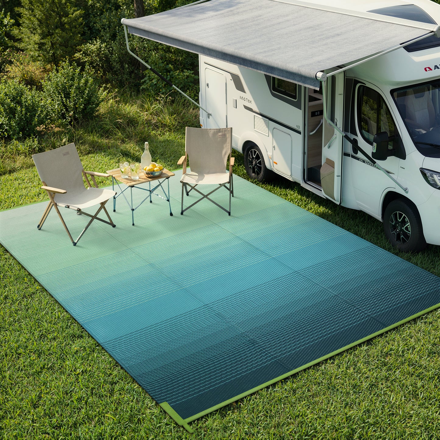 SUNDEREY Outdoor Rug, Waterproof Reversible Plastic Straw Mat for Patio, RV & Camping - Lightweight Carpet for Deck, Balcony & Backyard