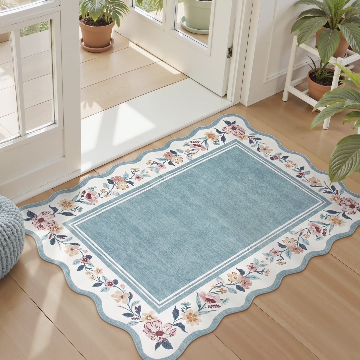 Lahome Floral Scalloped Area Rug for Living Room - Ultra-Thin Soft Washable Non-Slip Bedroom Stain Resistant Lightweight Boho Low-Pile Throw for Dining Room Office