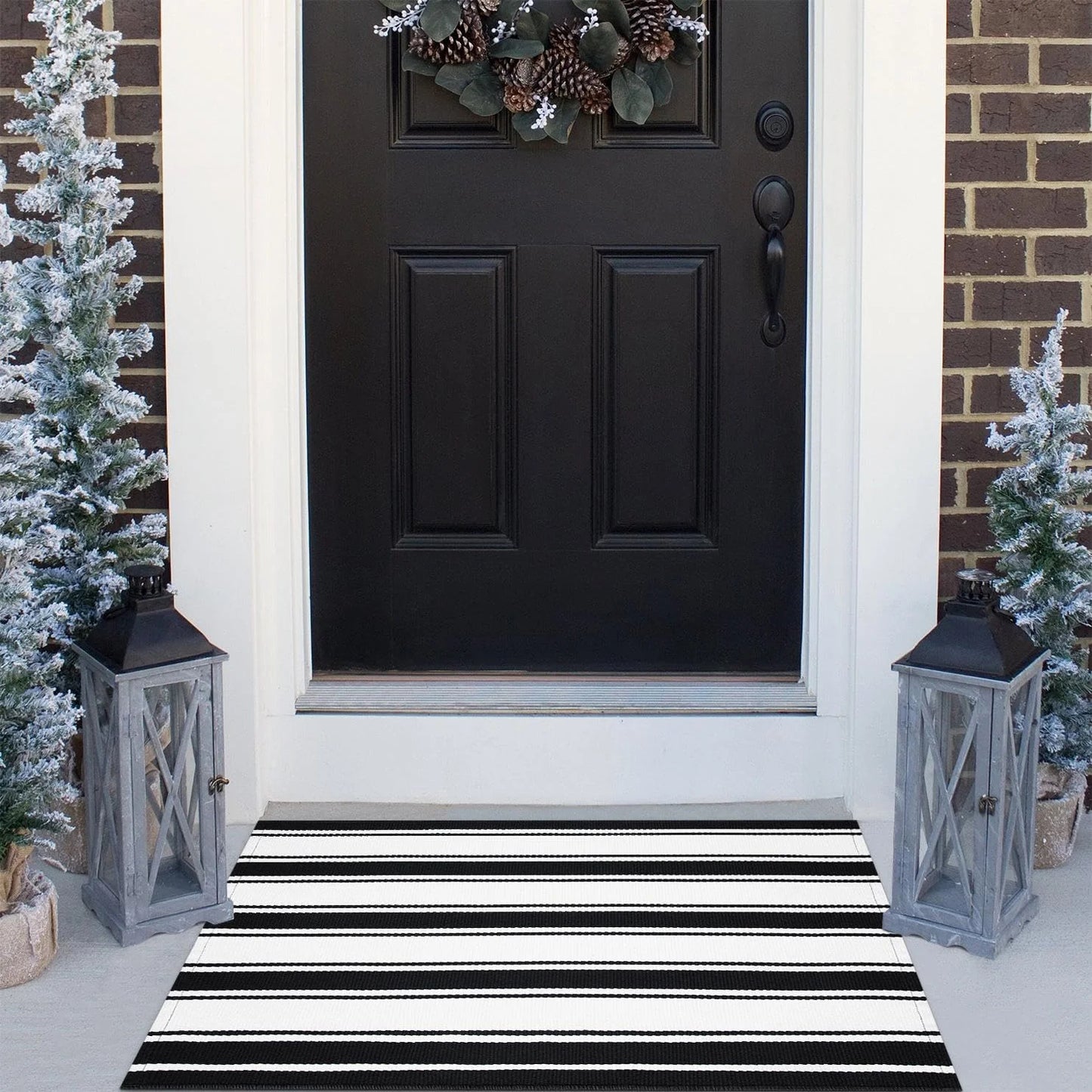 SUNDEREY 2'x3' Small Front Door Mat,2x3ft Washable Outdoor Rugs,Black and White Striped Rug,Farmhouse Front Porch Rug Decor,Cotton Entryway Rug for Porch Patio Home Entrance