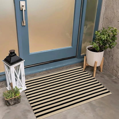 SUNDEREY 2'x3' Small Front Door Mat,2x3ft Washable Outdoor Rugs,Black and White Striped Rug,Farmhouse Front Porch Rug Decor,Cotton Entryway Rug for Porch Patio Home Entrance