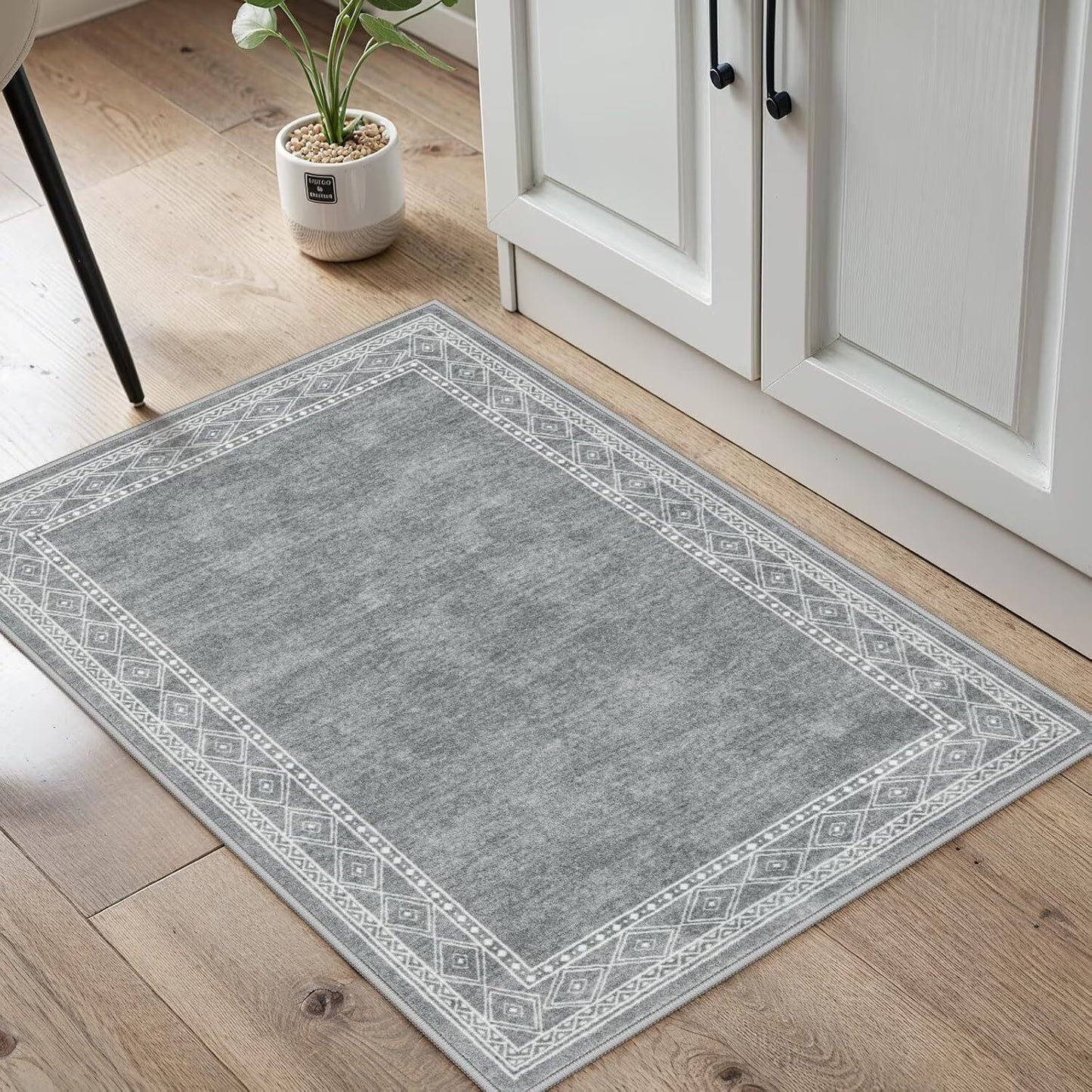 RUG ROBOT Modern Bordered Kitchen Runner Rugs Non Skid Washable, Rug Runners for Hallways Non Slip Ultra-Thin Carpet for Entryway Laundry Room Bedroom